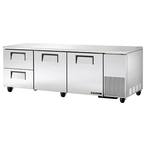 True TUC-93D-2 - 93.25" Deep Undercounter Refrigerator - 2 Door, 2 Drawers