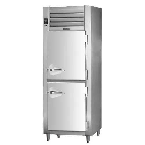 Traulsen RHT132WPUT-HHS - Stainless Steel 25.2 Cu. Ft. Half Door One Section Pass