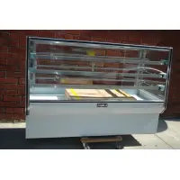 Leader HBK77-D - 77" Dry Bakery Display Case - High Volume