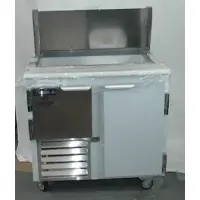 Leader LM36 - 36" Refrigerated Sandwich / Salad Prep Table