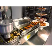 Belshaw Adamatic Mark II - Donut Robot Electric Automatic Fryer 