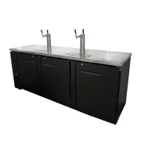 Universal UDD-4-HC Black, Beer Dispenser Kegerator with (2) Tap Towers - (4) 1/2 Keg Capacity